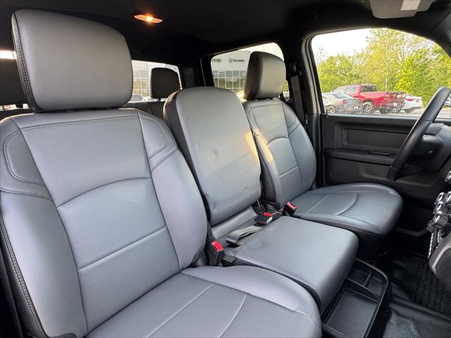 2025 Ram 2500 Tradesman Crew Cab 4x4 8' Box