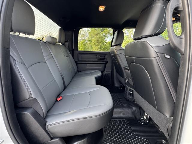 2025 Ram 2500 Tradesman Crew Cab 4x4 8' Box