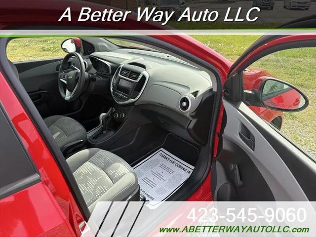 2020 Chevrolet Sonic FWD Hatchback 1FL 5-Door