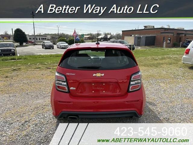 2020 Chevrolet Sonic FWD Hatchback 1FL 5-Door