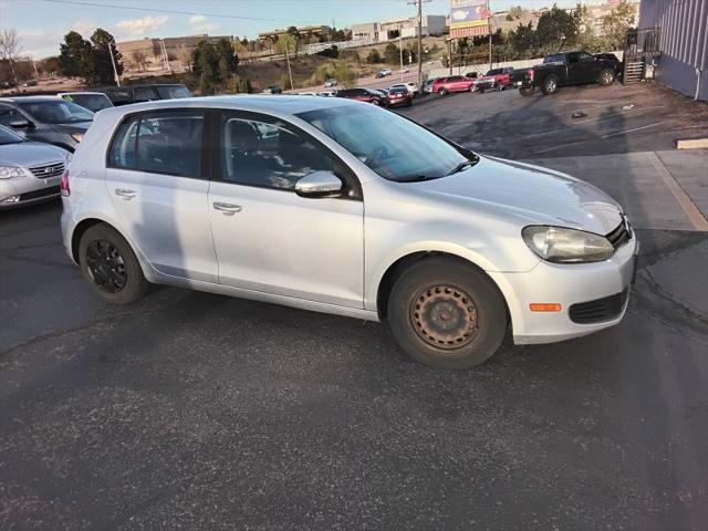 2011 Volkswagen Golf 2.5L 4-Door