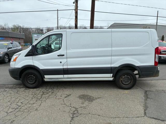 2016 Ford Transit w/60/40 Side Door w/RWB