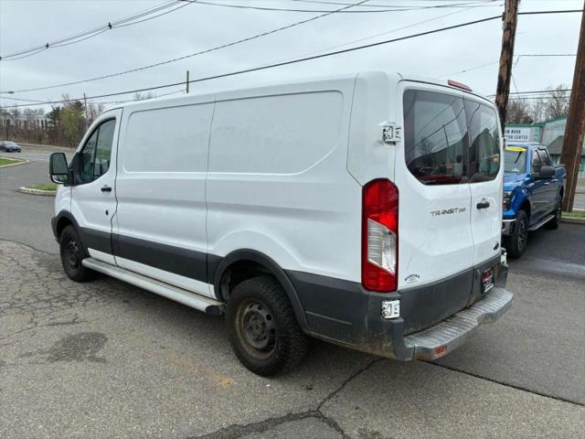 2016 Ford Transit w/60/40 Side Door w/RWB