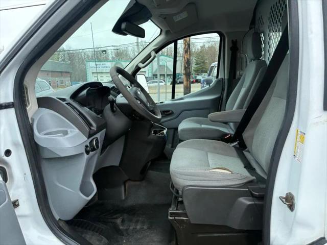 2016 Ford Transit w/60/40 Side Door w/RWB