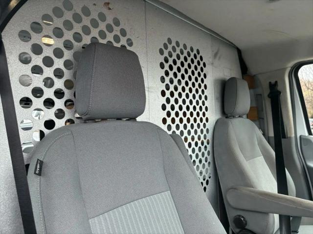 2016 Ford Transit w/60/40 Side Door w/RWB