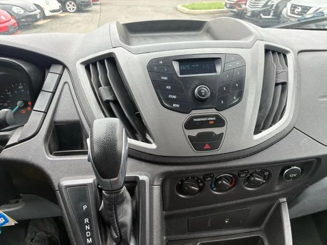 2016 Ford Transit w/60/40 Side Door w/RWB