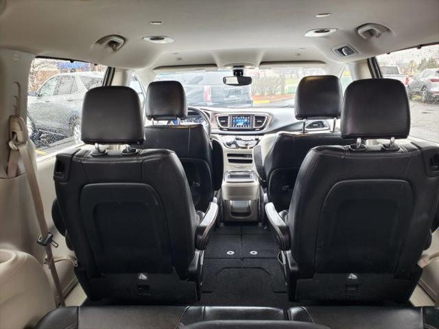 2019 Chrysler Pacifica Touring L