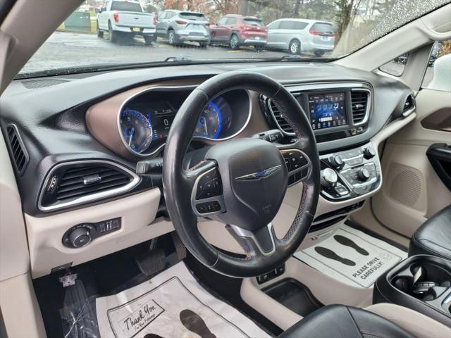2019 Chrysler Pacifica Touring L