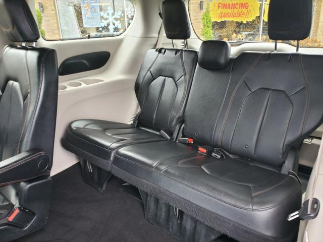 2019 Chrysler Pacifica Touring L