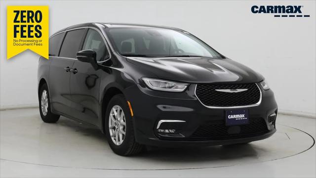 2024 Chrysler Pacifica Touring L for sale in Algonquin, IL