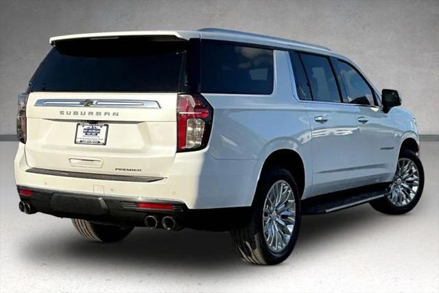 2023 Chevrolet Suburban 4WD Premier