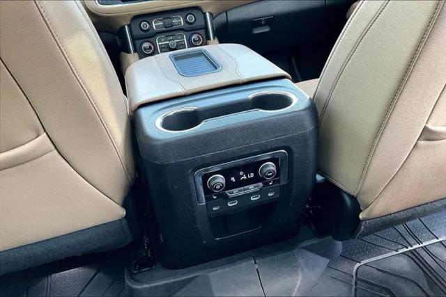 2023 Chevrolet Suburban 4WD Premier