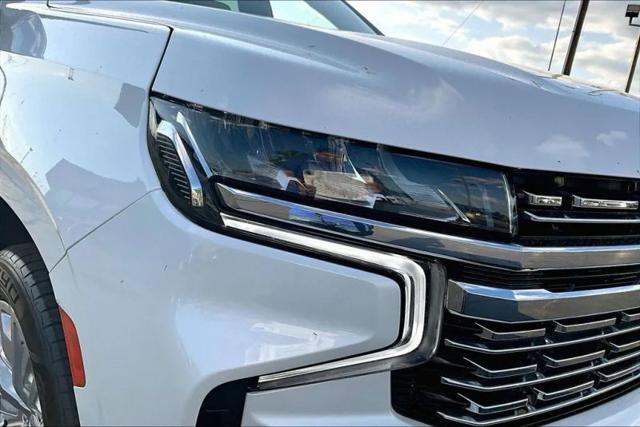 2023 Chevrolet Suburban 4WD Premier