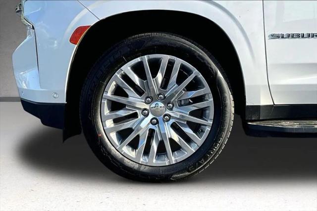 2023 Chevrolet Suburban 4WD Premier
