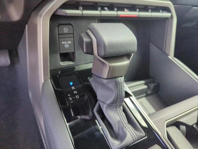 2026 Toyota Tundra Limited CrewMax 5.5' Bed