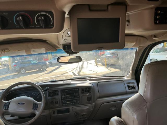 2004 Ford Excursion Limited