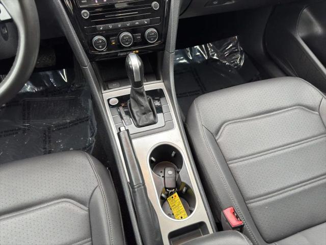 2021 Volkswagen Passat 2.0T SE