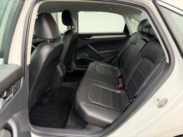 2015 Volkswagen Passat 1.8T Limited Edition