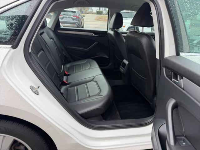2015 Volkswagen Passat 1.8T Limited Edition