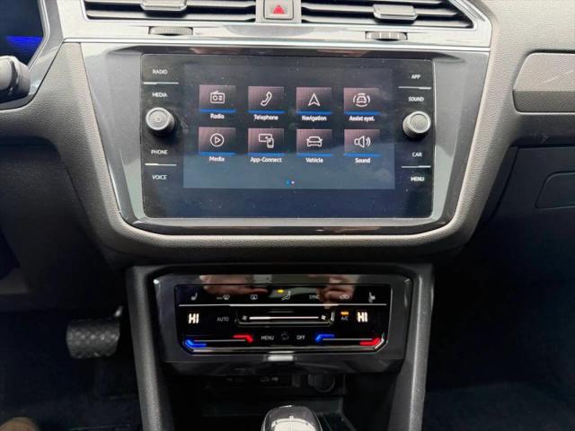 2015 Volkswagen Passat 1.8T Limited Edition