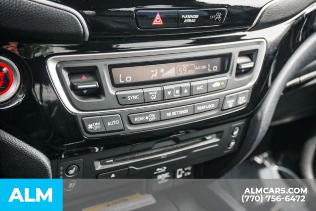 2022 Honda Pilot AWD Black Edition