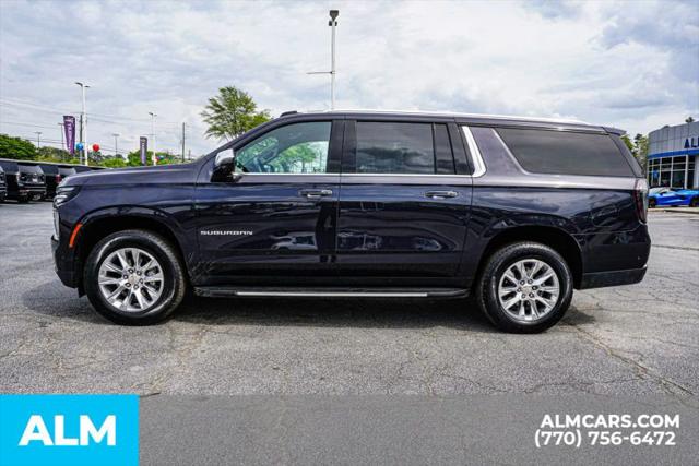 2025 Chevrolet Suburban 4WD Premier