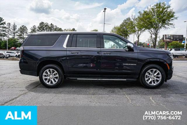 2025 Chevrolet Suburban 4WD Premier