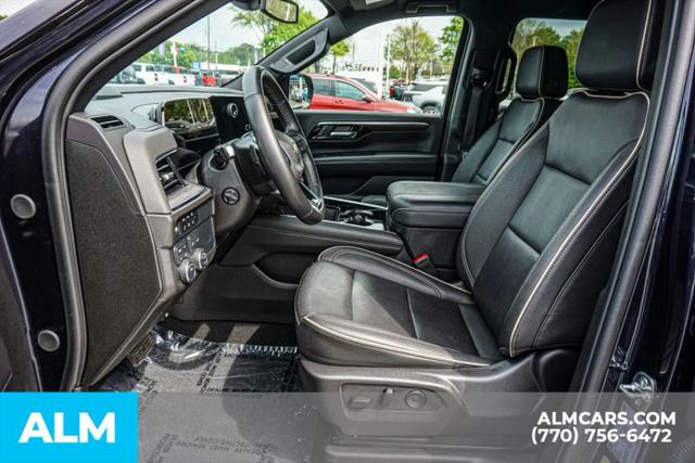 2025 Chevrolet Suburban 4WD Premier