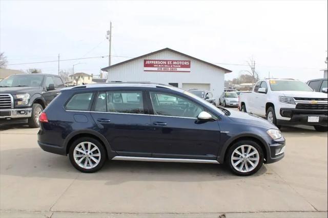 2017 Volkswagen Golf Alltrack TSI S for sale in Waterloo, IA
