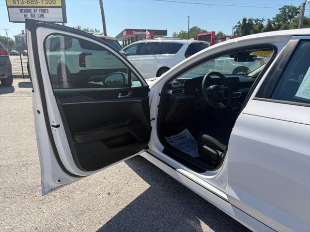 2021 Kia K5 LX