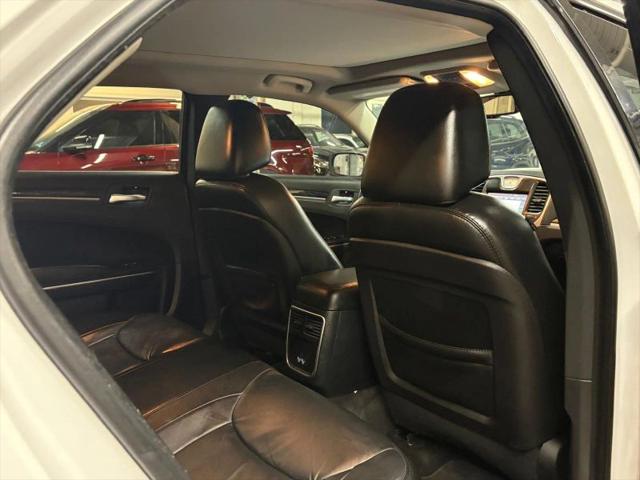 2017 Chrysler 300 Limited AWD