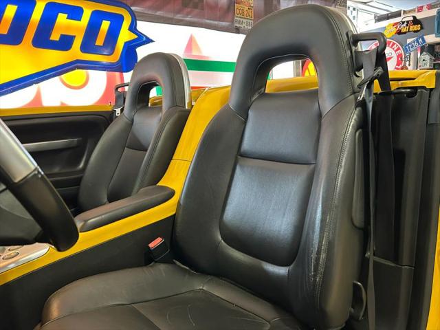 2004 Chevrolet SSR Base