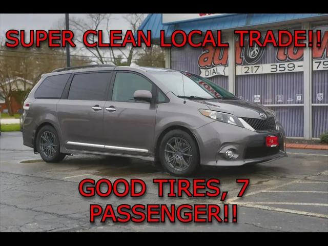 2014 Toyota Sienna SE 8 Passenger for sale in Champaign, IL