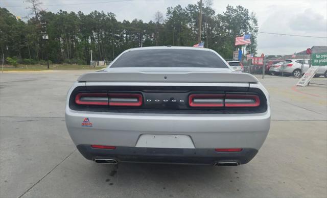 2020 Dodge Challenger SXT