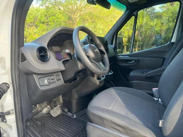 2019 Freightliner Sprinter Extended