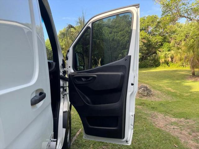 2019 Freightliner Sprinter Extended