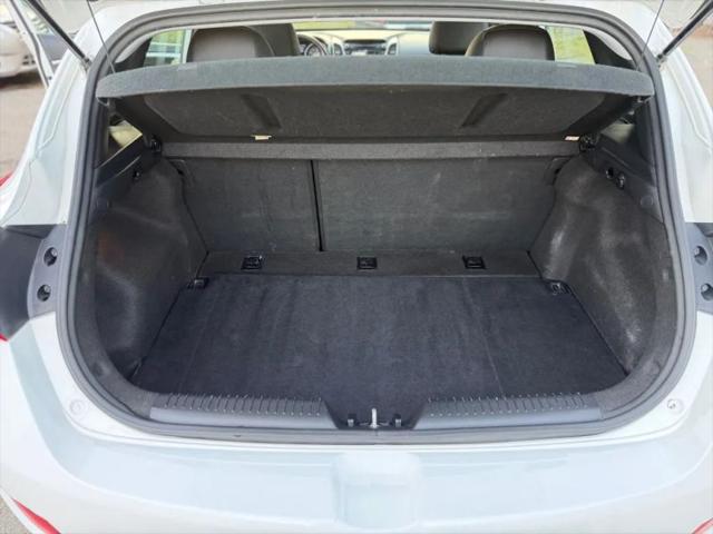 2016 Hyundai Elantra GT Base