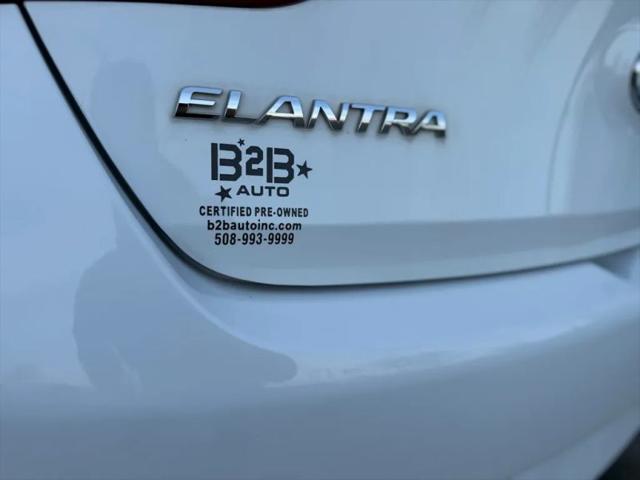 2016 Hyundai Elantra GT Base