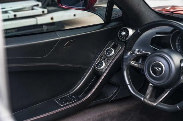 2014 McLaren MP4 12C Spider