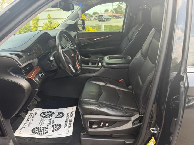 2015 Cadillac Escalade Luxury