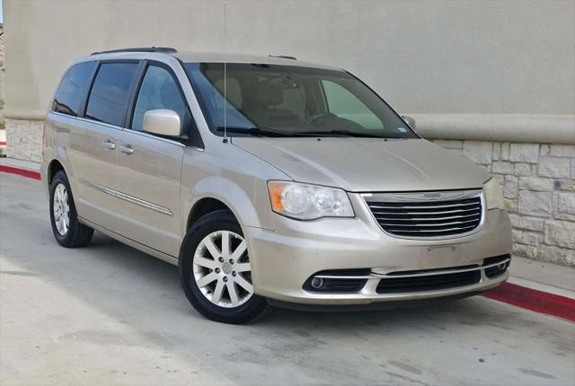 2014 Chrysler Town & Country Touring for sale in Dallas, TX