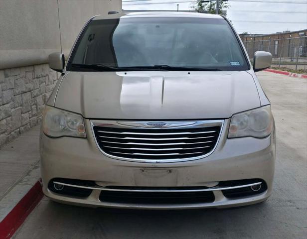 2014 Chrysler Town & Country Touring