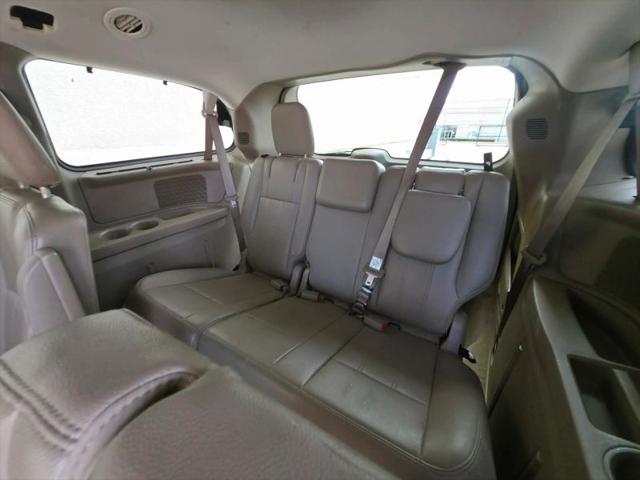 2014 Chrysler Town & Country Touring