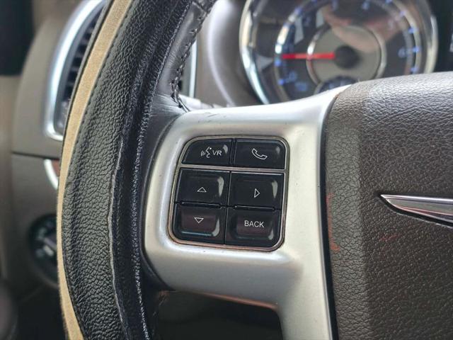 2014 Chrysler Town & Country Touring