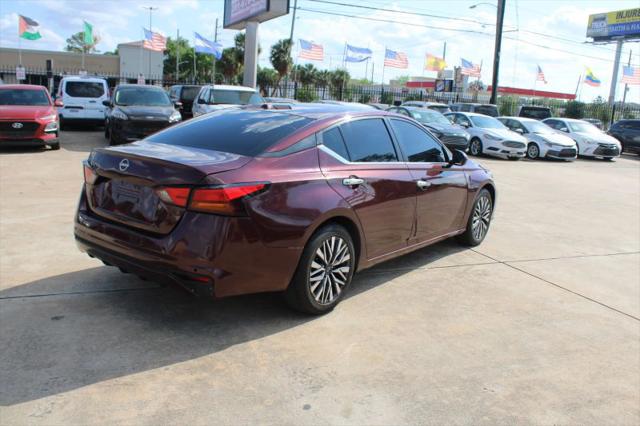 2023 Nissan Altima SV FWD
