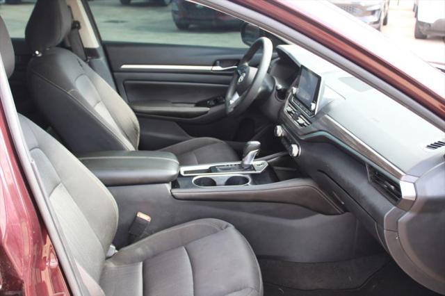 2023 Nissan Altima SV FWD