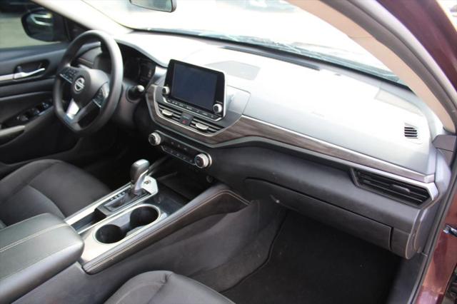 2023 Nissan Altima SV FWD