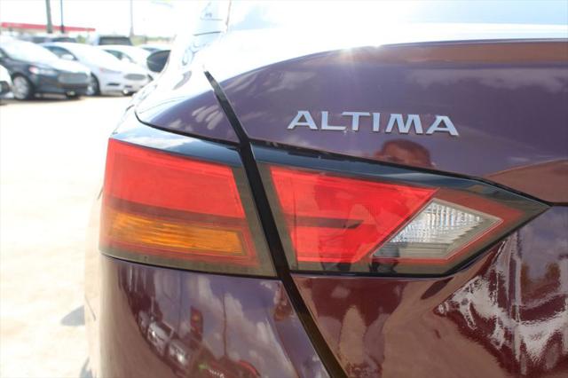 2023 Nissan Altima SV FWD
