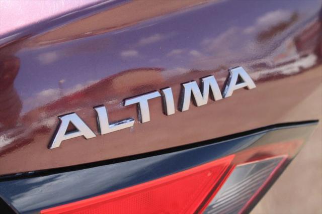 2023 Nissan Altima SV FWD
