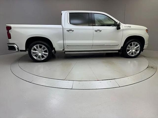 2023 Chevrolet Silverado 1500 4WD Crew Cab Short Bed High Country